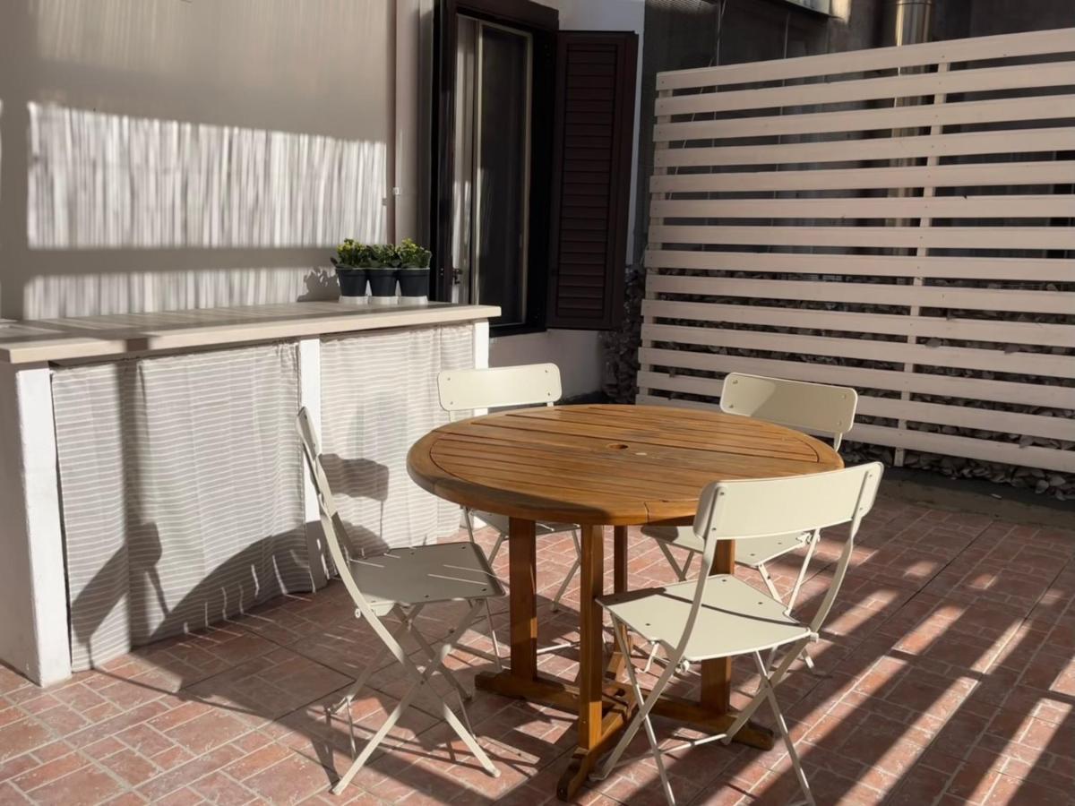 Апартаменти Casa In Centro Con Terrazzo Барі Екстер'єр фото